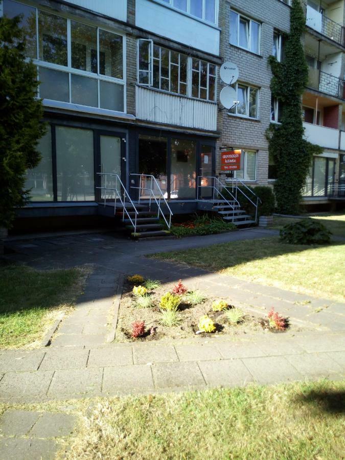 Anykstuko Butas Apartment Anyksciai Exterior photo